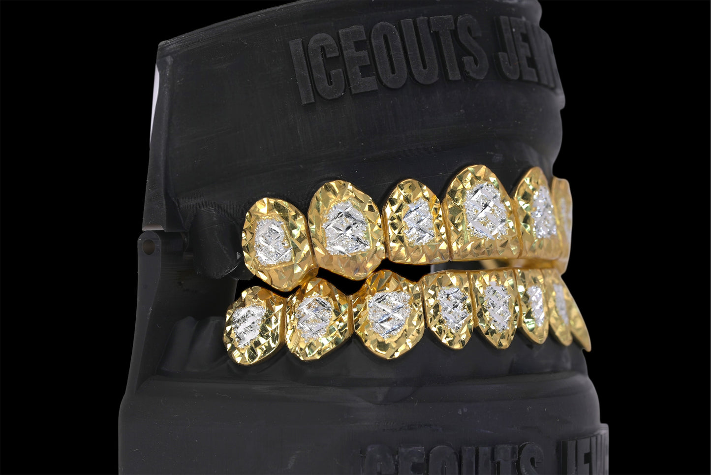 Two Tone Diamond Cut And Diamond Dust