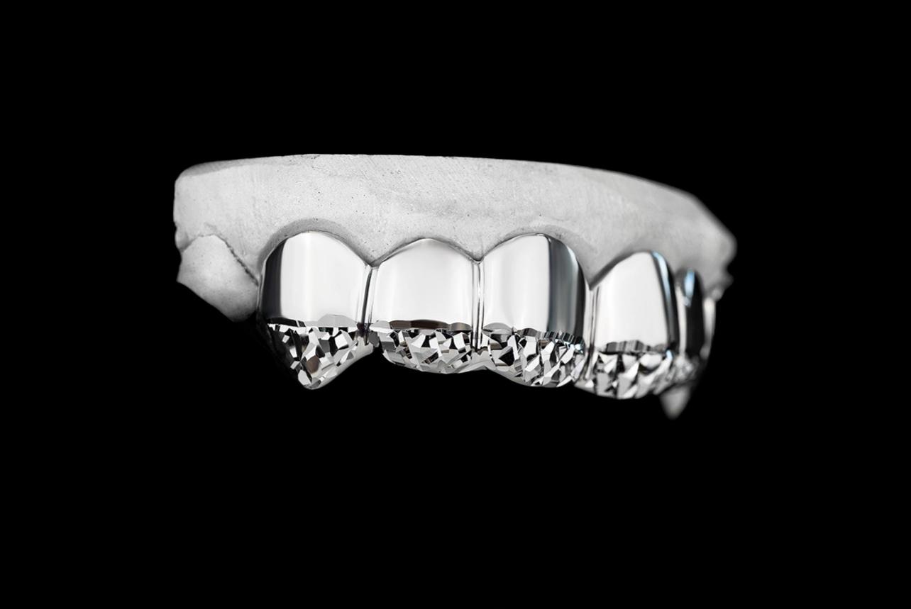 Solid Extended fangs & Diamond Cuts