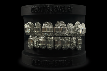 Hybrid Set with Custom Pearl Shape Diamond