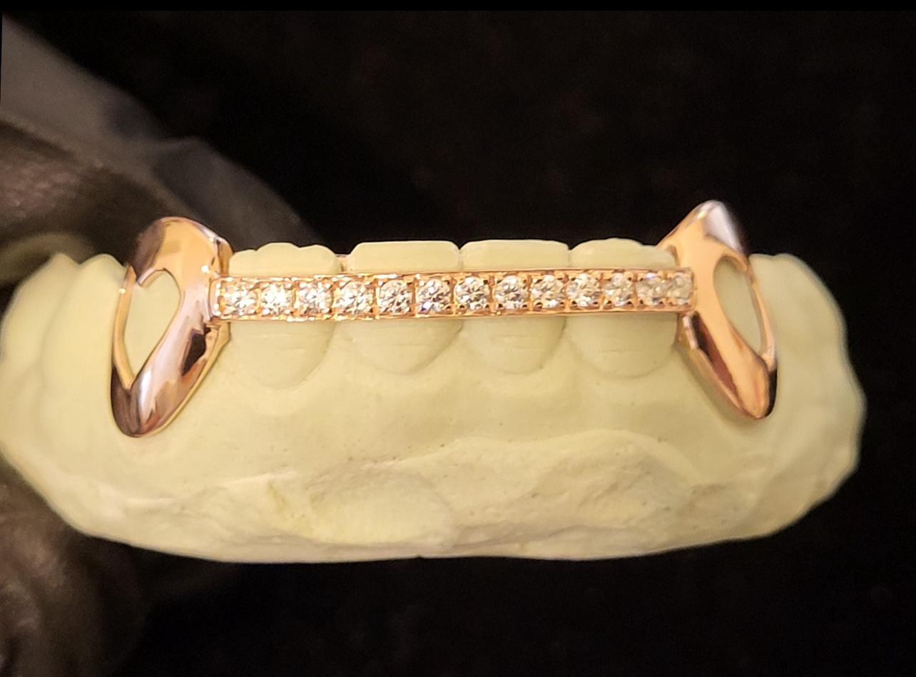 OPEN HEART K9 WITH A Diamond Center Bar