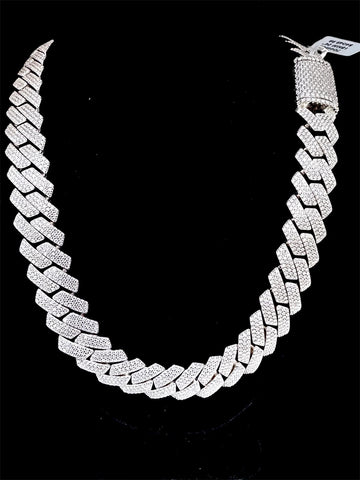 VVS Lab Made Mossanite Cuban Link Chain 18 MM
