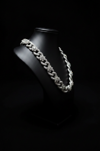 Cuban flower chain